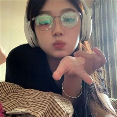 残宵留得梦依稀